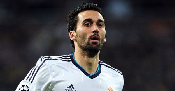 Alvaro-Arbeloa-Fichaje-del-Milan-640x334