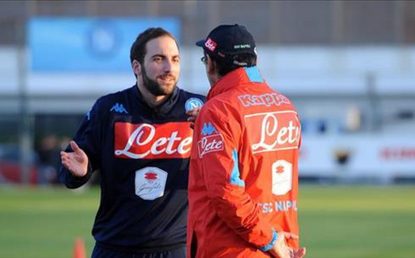 higuain sarri allenamento napoli