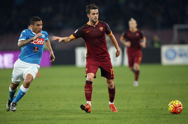 pjanic-tutta-figura-napoli-roma