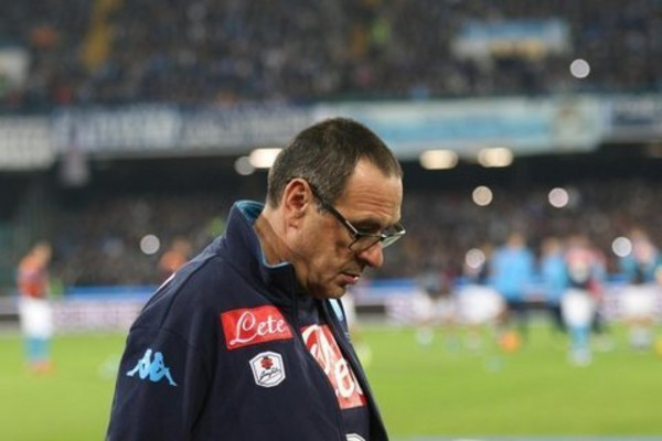 sarri-testa-bassa-Napoli-Roma-13.12.15