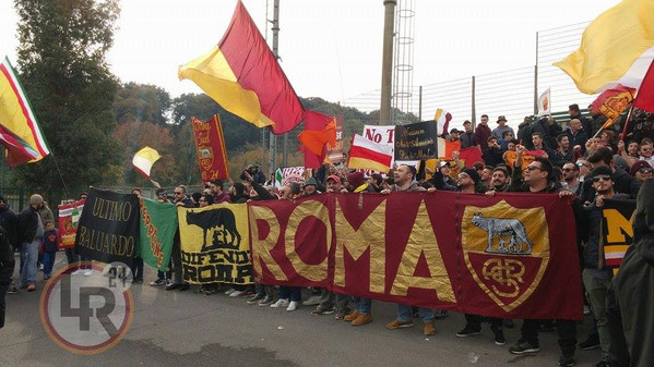 tifosi curva sud presenti trigoria 9.12.2015