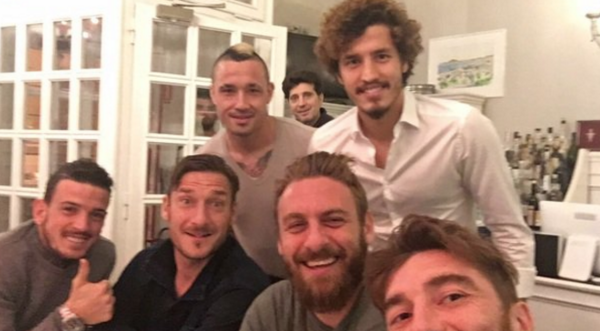 Totti de rossi de sanctis ucan florenzi nainggolan a cena