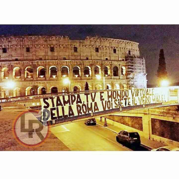 Striscione colosseo