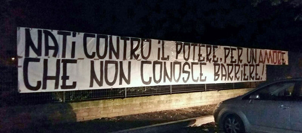 Striscione-Curva tev