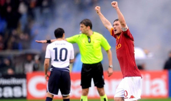 totti derby manita 2010 11