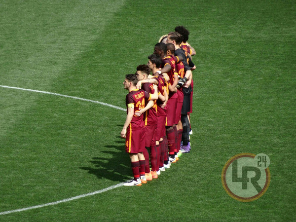 minuto silenzio giallorossi Lazio-Roma, 03.04.16