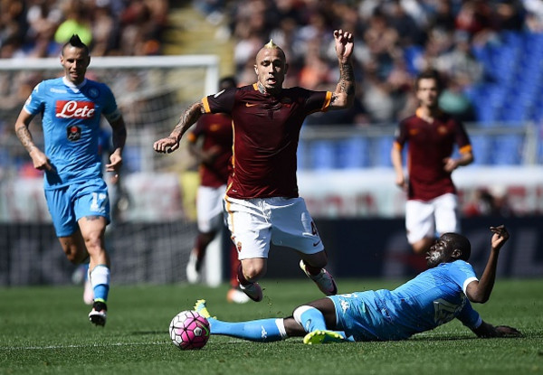 nainggolan-koulbaly-scivolata-roma-napoli