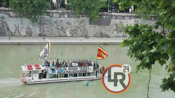 foto battello tevere