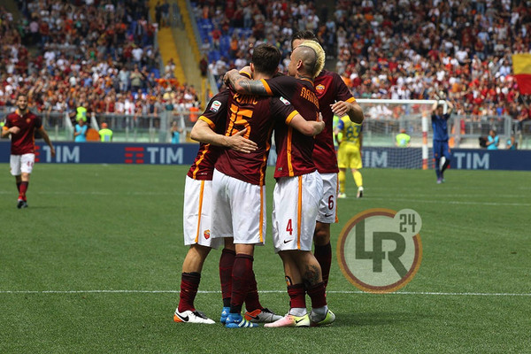 gol pjanic festeggiamenti roma chievo lr24