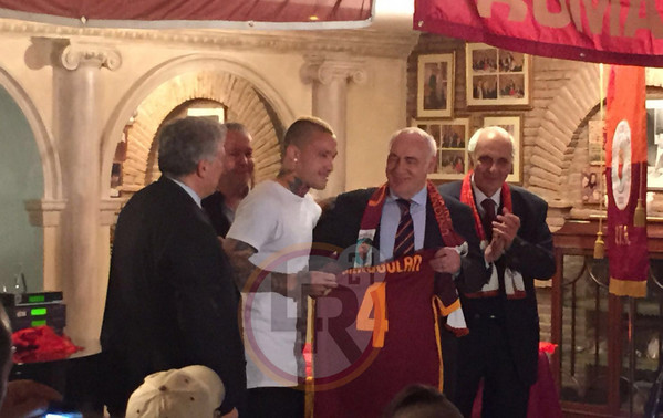 nainggolan cena utr maglia