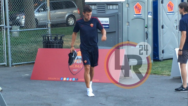 boston strootman zoppica allenamento