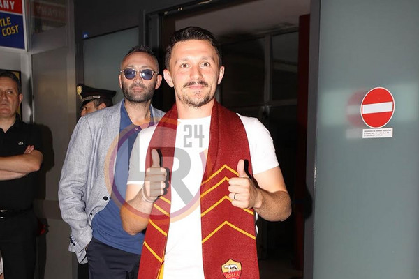 mario rui pollici ok arrivo a roma