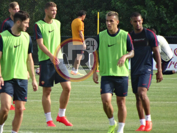 paredes manolas dzeko allenamento tournee