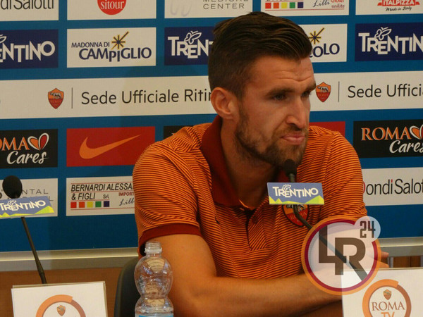 strootman in conf