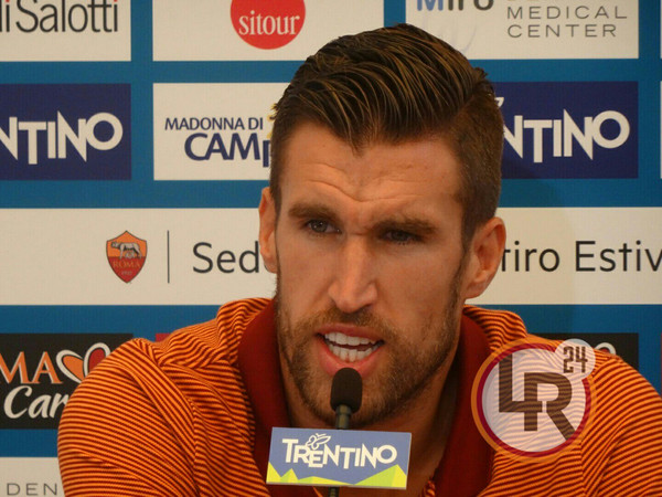 strootman smorfia conf stampa