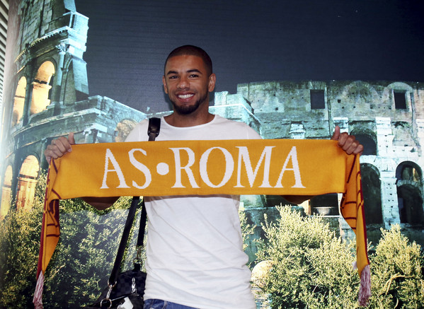 AS Roma New Signing Bruno Peres Arrives at Rome