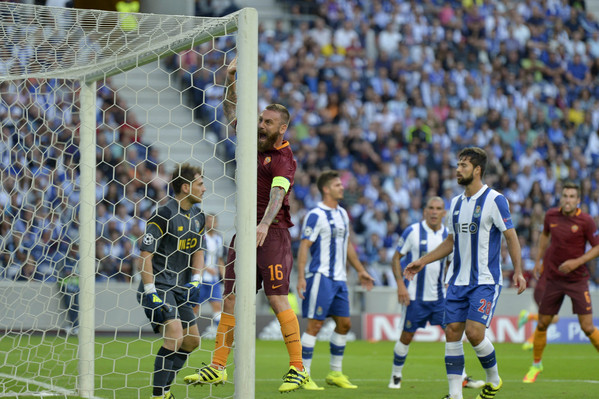 Porto v AS Roma: UEFA Champions League