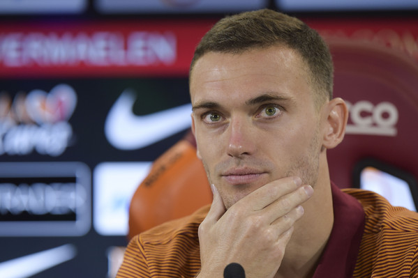 AS Roma Unveils New Signing Thomas Vermaelen