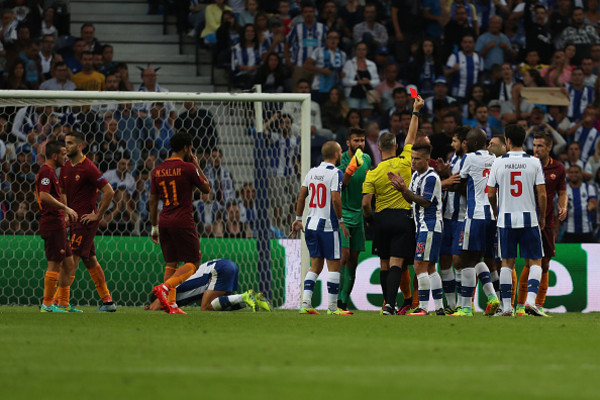 espulsione vermaelen kuipers porto roma