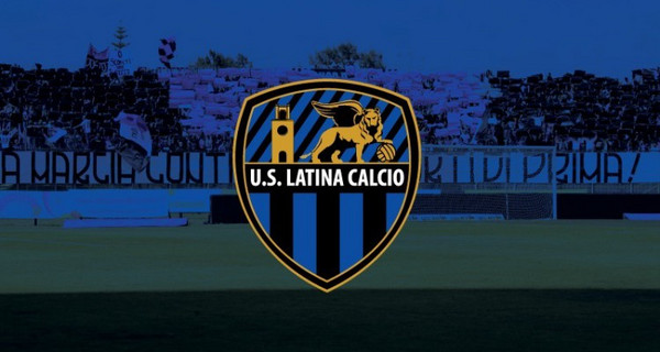 latina logo