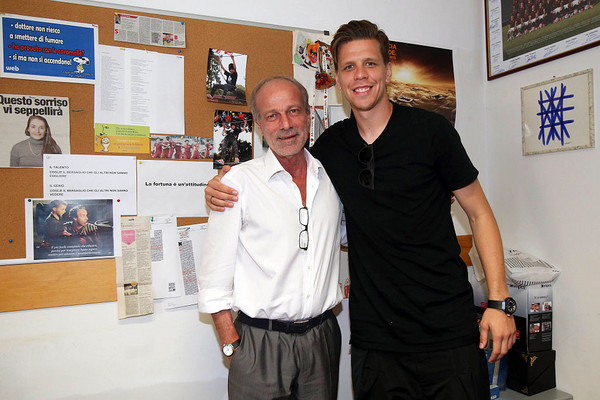 Wojciech Szczesny Arrives At Rome