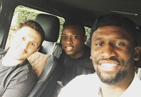 ruediger, mario rui e nura_foto instagram ruediger