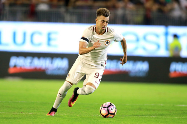 el shaarawy tutta figura bianco