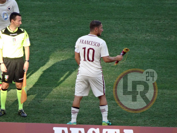 roma san lorenzo totti maglia