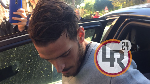 florenzi ingresso in macchina uscita villa stuart 31.10.16