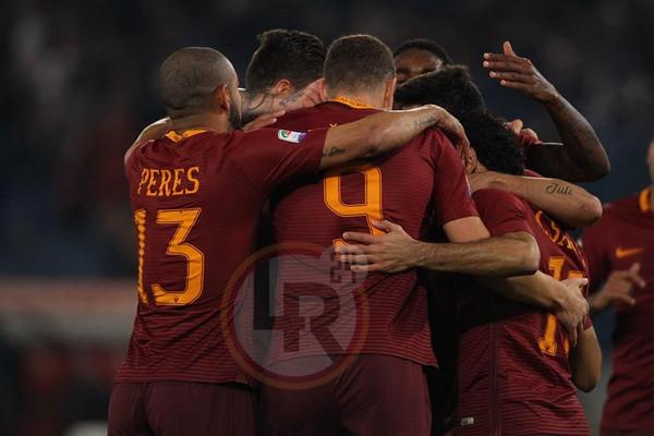 abbraccio gruppo roma pescara