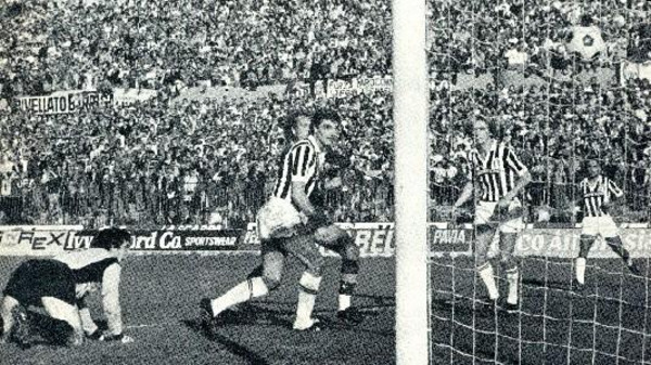 falcao segna vs juventus 1981