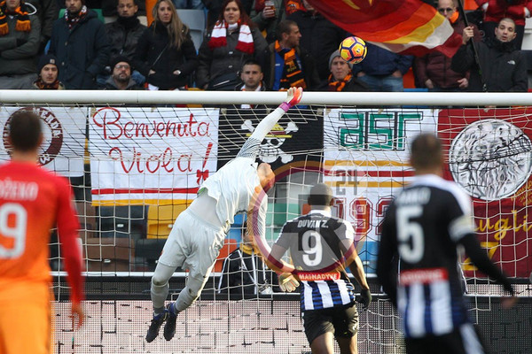 szczesny udinese roma