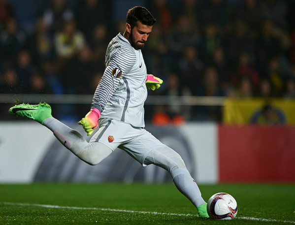 Villarreal CF v AS Roma - UEFA Europa League Round of 32: First Leg