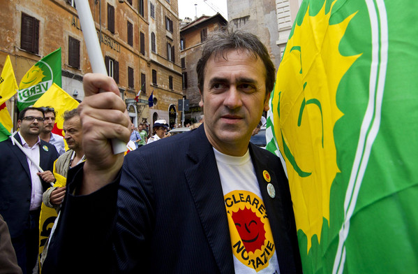 italians set to reject nuclear power