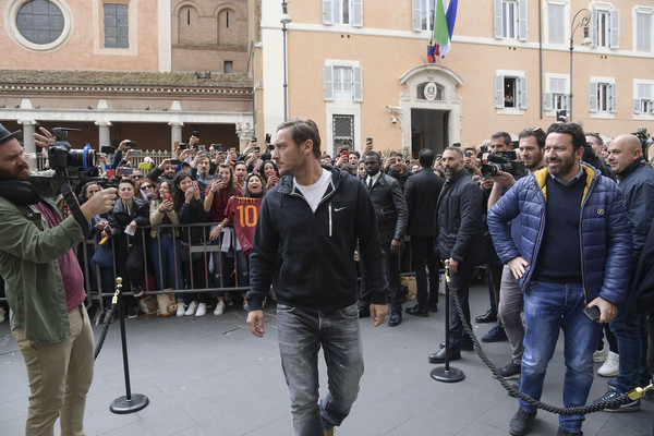 Francesco Totti Visits Nike Store