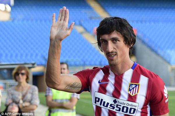 Savic-Atletico-Madrid-dailymailcouk