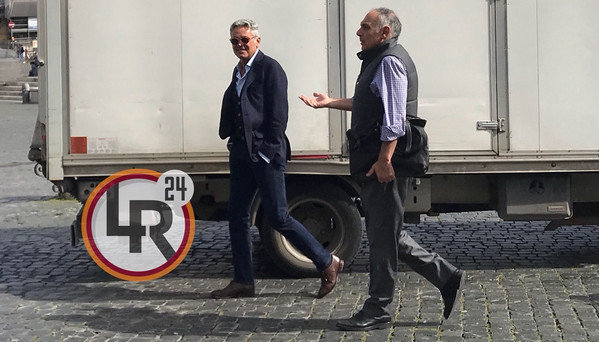 pallotta baldini camminano verso studio tonucci