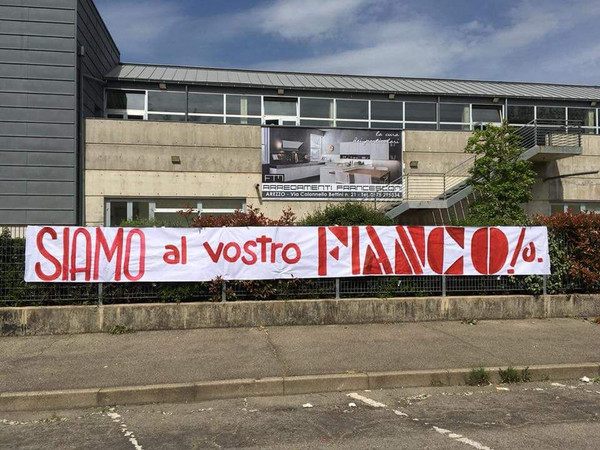 striscione ultras arezzo