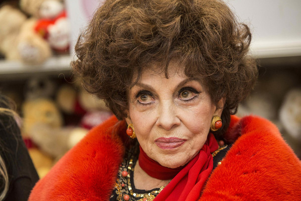 Gina Lollobrigida testimonial di Salvamamme