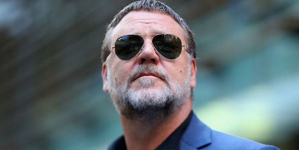 russell crowe attore