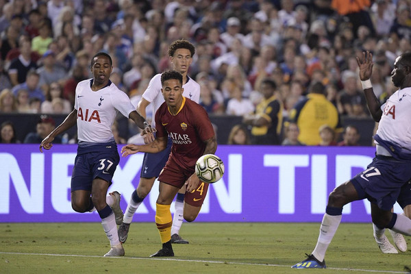 Kluivert Roma Tottenham ICC