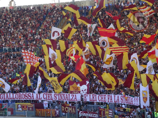 coregrafia curva sud