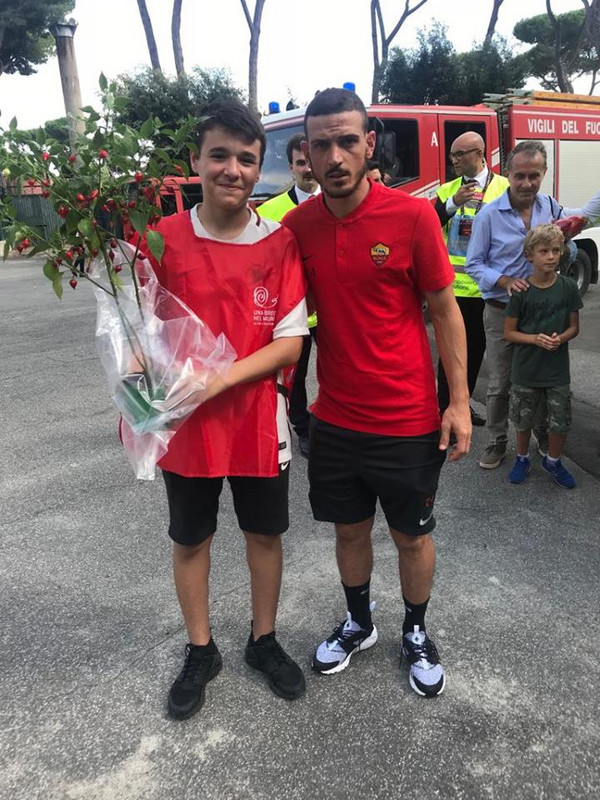 Florenzi solidarietà piccante