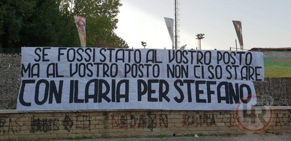 striscione per cucchi