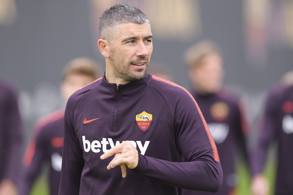 AS Roma, l'allenamento prima della partenza per Udine