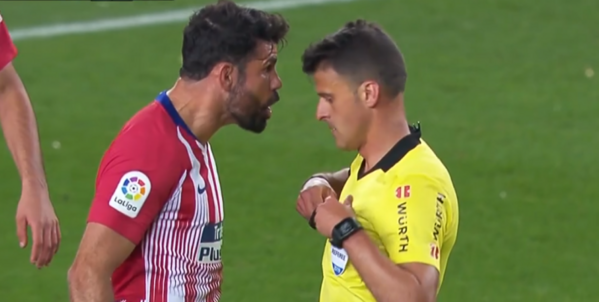 diego-costa--tras-ver-la-roja-ensenada-por-gil-manzano-en-el-barcelona-atletico-de-liga-18-19--captura-movistar