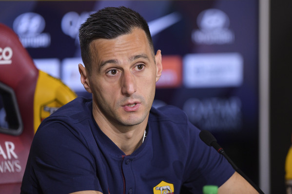 AS Roma, conferenza stampa del nuovo giocatore Nikola Kalinic