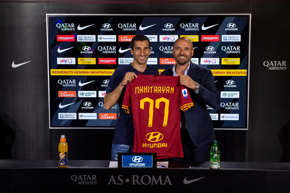 AS Roma, Henrikh Mkhitaryan firma il contratto con l'AS Roma