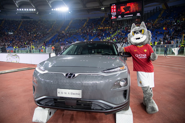 Hyundai Kona Electric #TifoPulito Mascotte