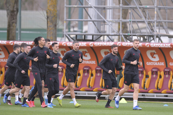 AS Roma, sessione di allenamento in vista della sfida di Europa League contro il KAA Gent